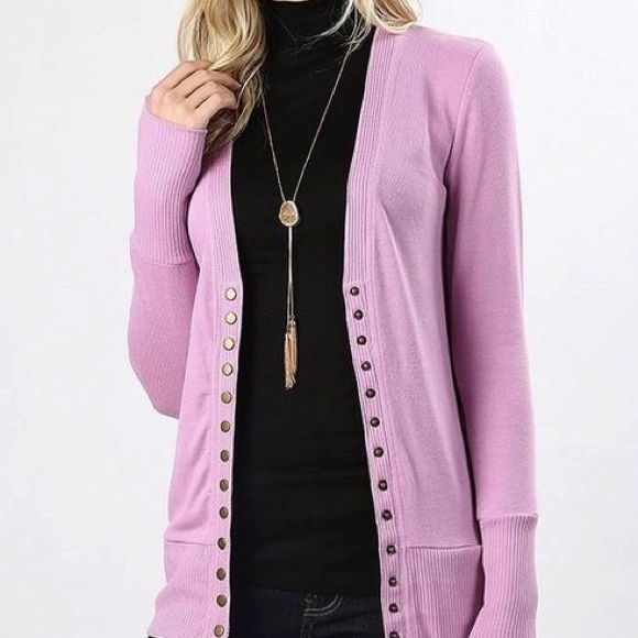 New with tags light weight sweater - Picture 1 of 1